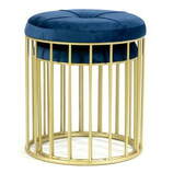 Zdjęcie do “Komplet puf Elba z niebieskim welurowym siedziskiem na złotej podstawie”.