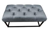 Zdjęcie do “Puf tapicerowany Chesterfield na metalowym stelażu w tkaninie Bluvel szary”.
