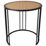 Zdjęcie do “Stolik na czarnym metalowym stelażu 45x45x47cm”.