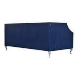 Zdjęcie do “Sofa chesterfield w kolorze granatowym na metalowych srebrnych nogach ”.