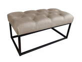 Zdjęcie do “Puf tapicerowany Chesterfield na metalowym stelażu w tkaninie Magic Velvet beż”.