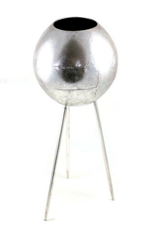 Kwietnik metalowy w kolorze srebrnym na metalowych nogach 66 cm Kwietnik metalowy w kolorze srebrnym na metalowych nogach 66 cm