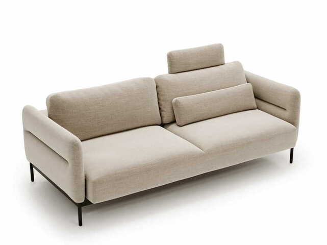 Beżowa sofa z funkcją spania Duero z mobilnym zagłówkiem i czarnymi nogami Beżowa sofa z funkcją spania Duero z mobilnym zagłówkiem i czarnymi nogami